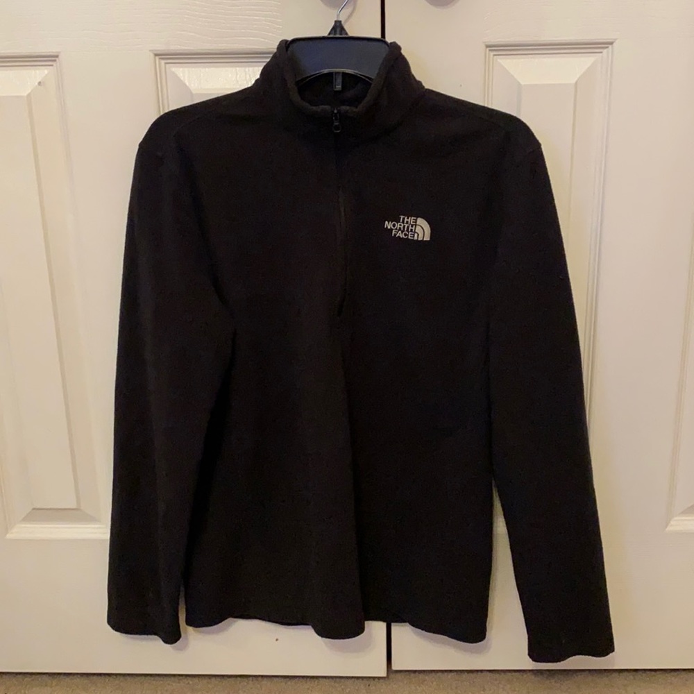 North face pull over